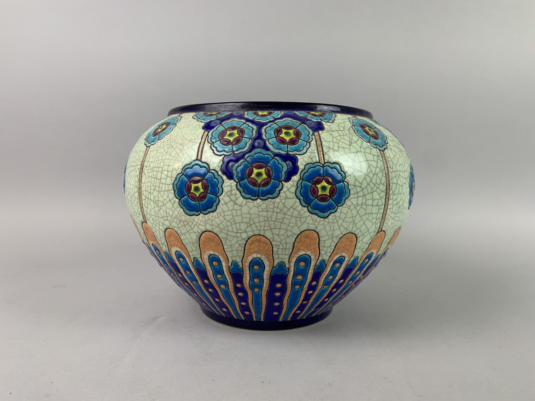 Lot 175